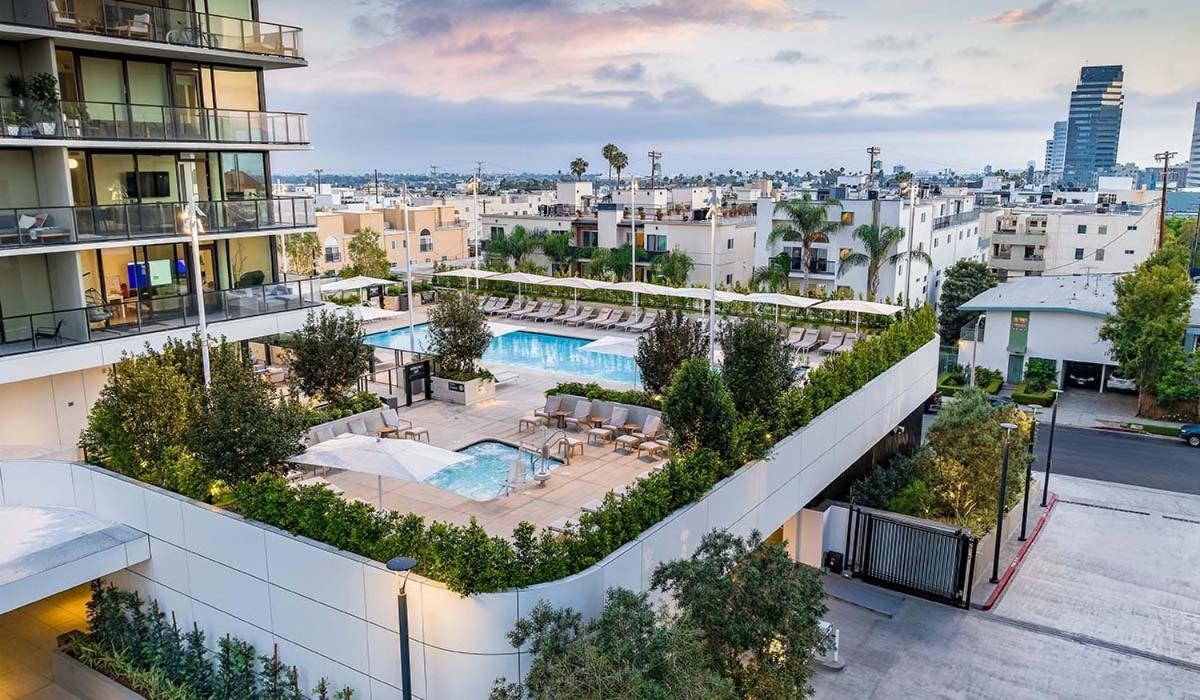 Luxury Penthouse With Stunning Views Hotel Los Angeles Exterior photo